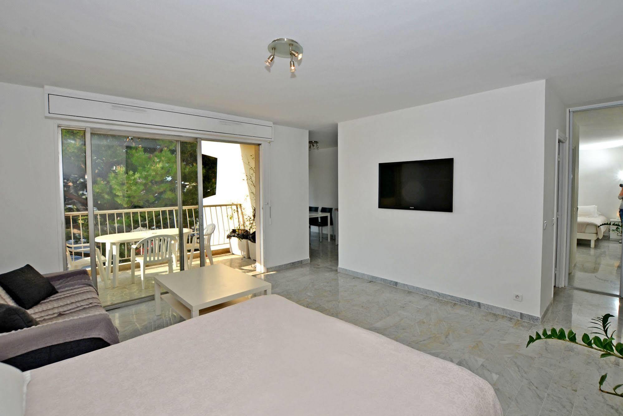 Azur 3000 Apartment Saint-Laurent-du-Var Bagian luar foto