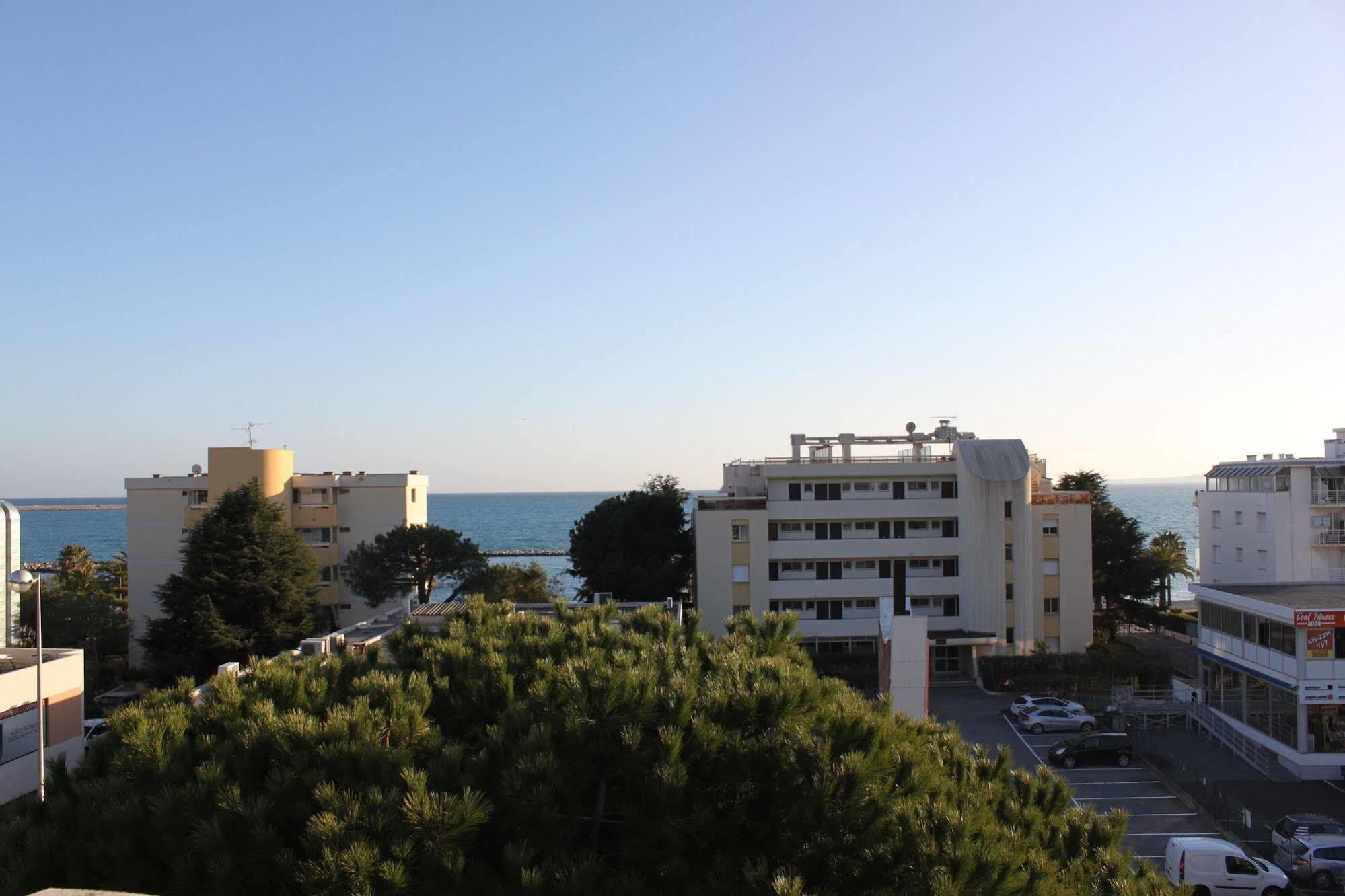 Azur 3000 Apartment Saint-Laurent-du-Var Bagian luar foto